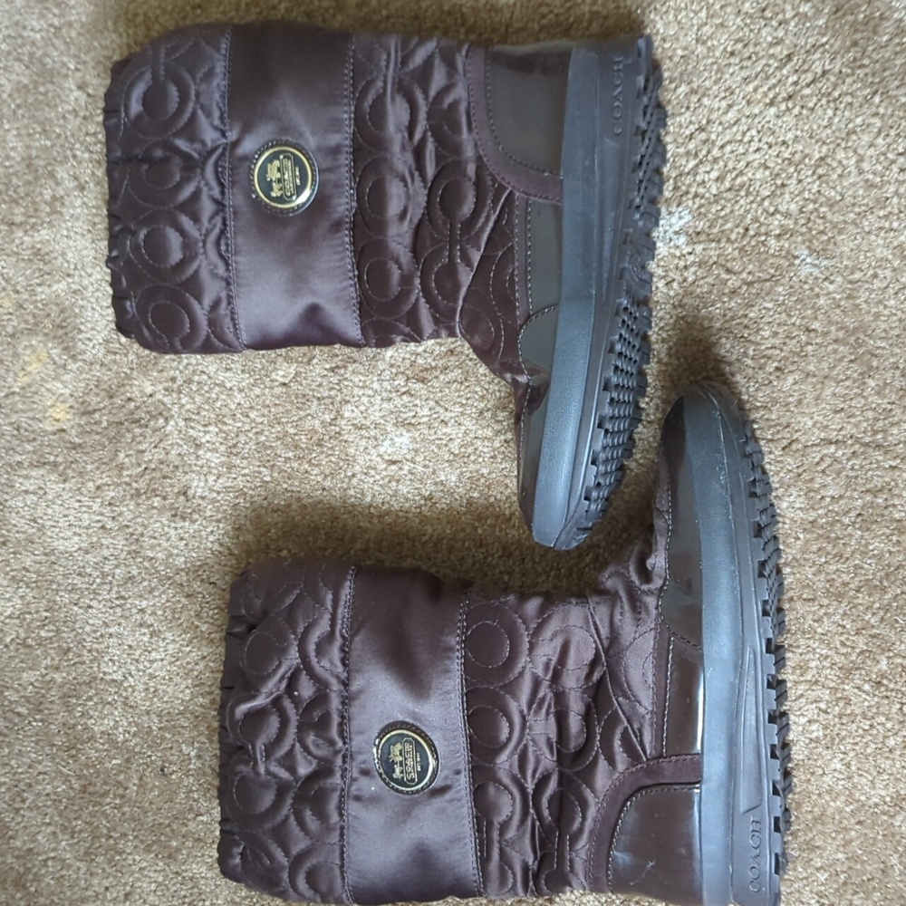 AUTHENTIC COACH BOOTS